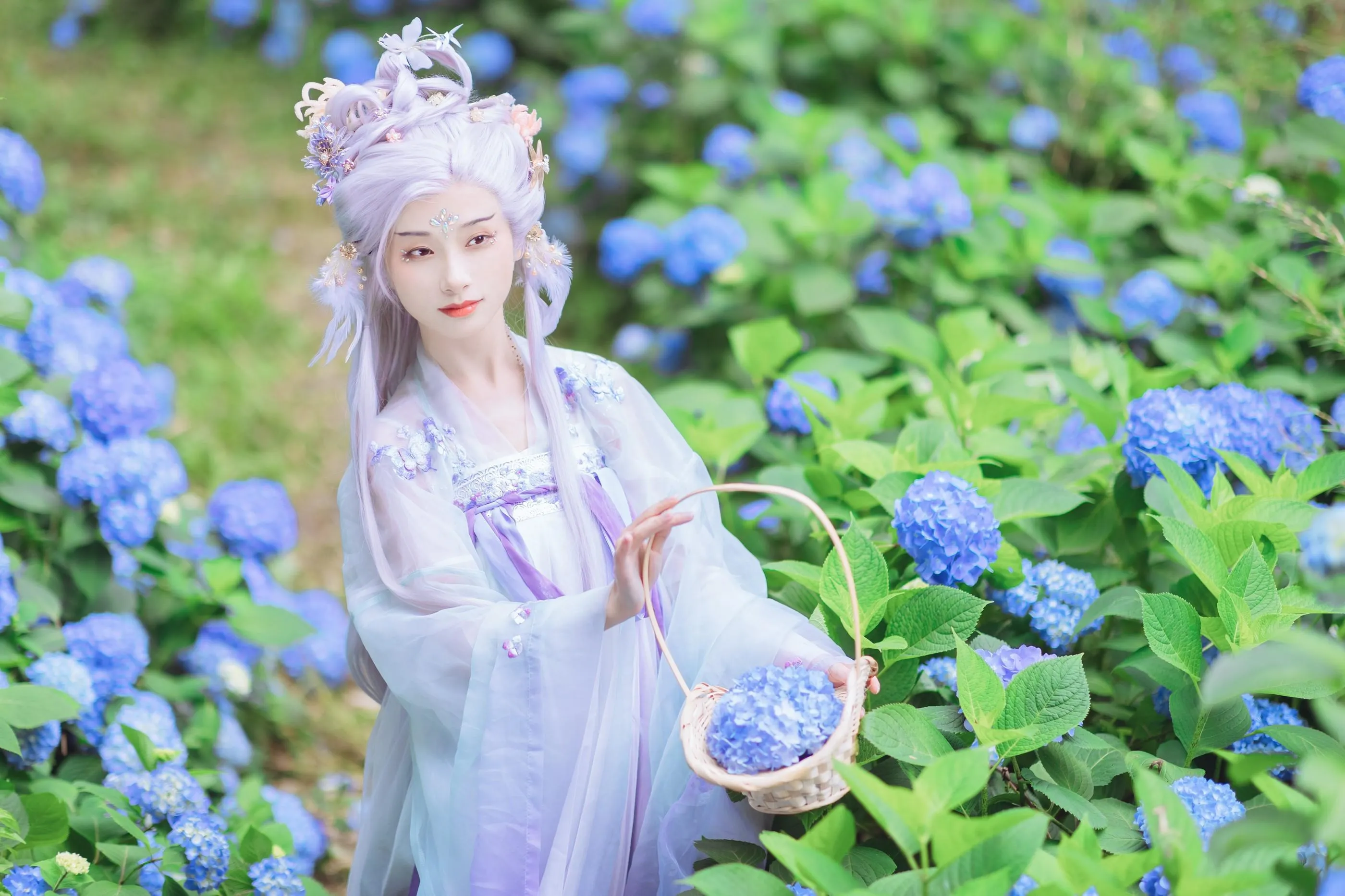 [YITUYU艺图语]2022.07.06 花神 眸小妖 [49P]插图1
